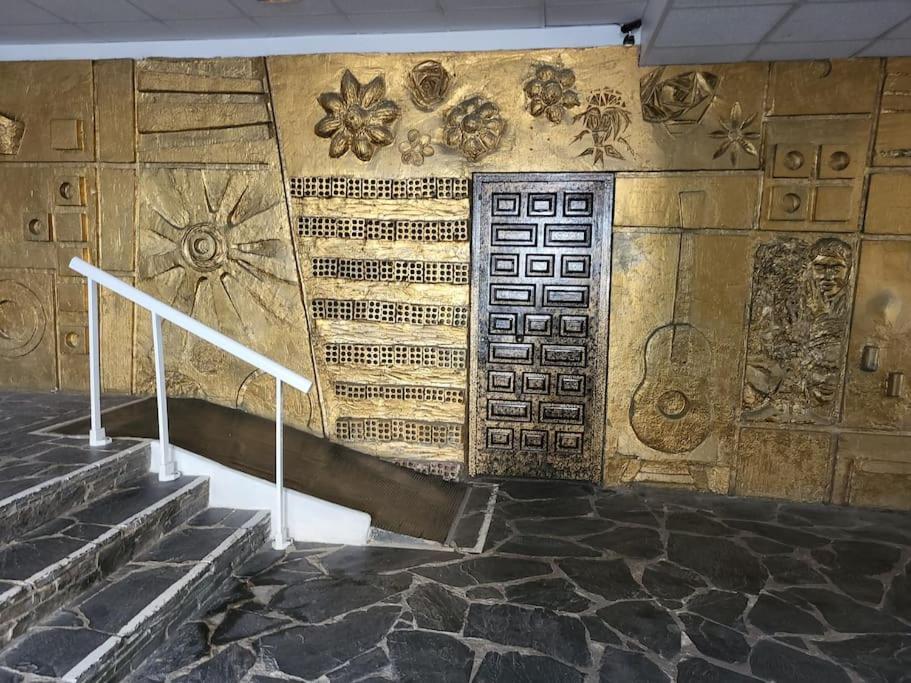 Superbe Apartement En Residence Avec Piscine Rosas Exterior foto