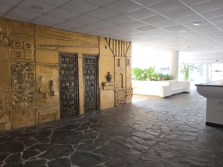 Superbe Apartement En Residence Avec Piscine Rosas Exterior foto