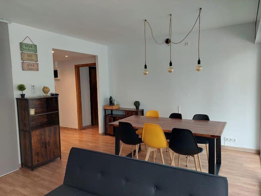 Superbe Apartement En Residence Avec Piscine Rosas Exterior foto